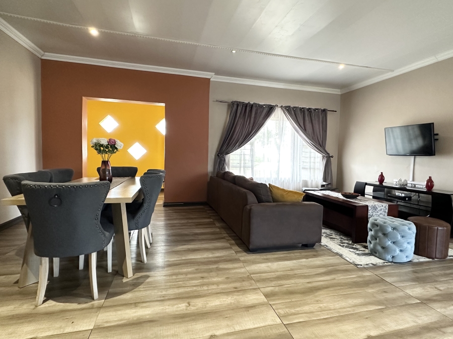 4 Bedroom Property for Sale in Southernwood Eastern Cape